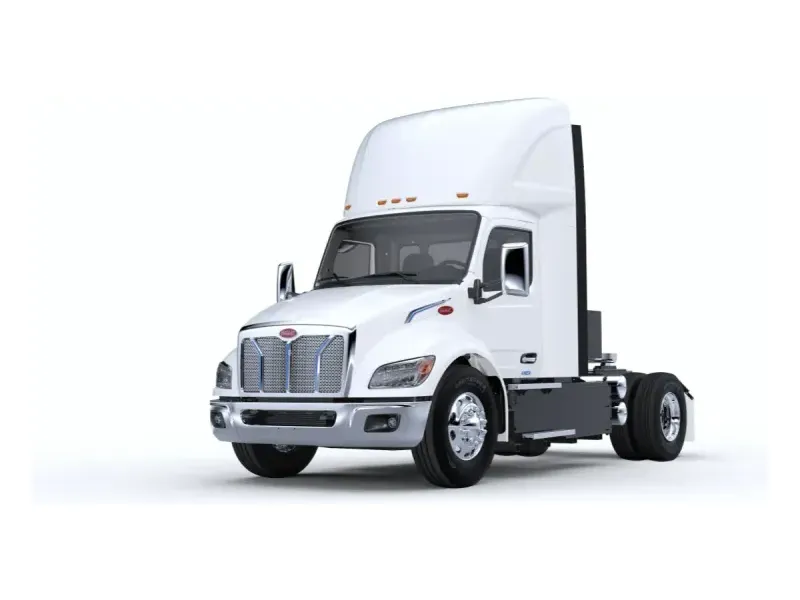 Peterbilt 548EV electric semi truck